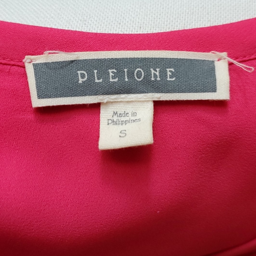 Pleione Sleeveless bright pink top - Picture 3 of 4